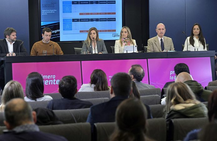 SecretariaEnergia-SegmentacTarifas-696x451