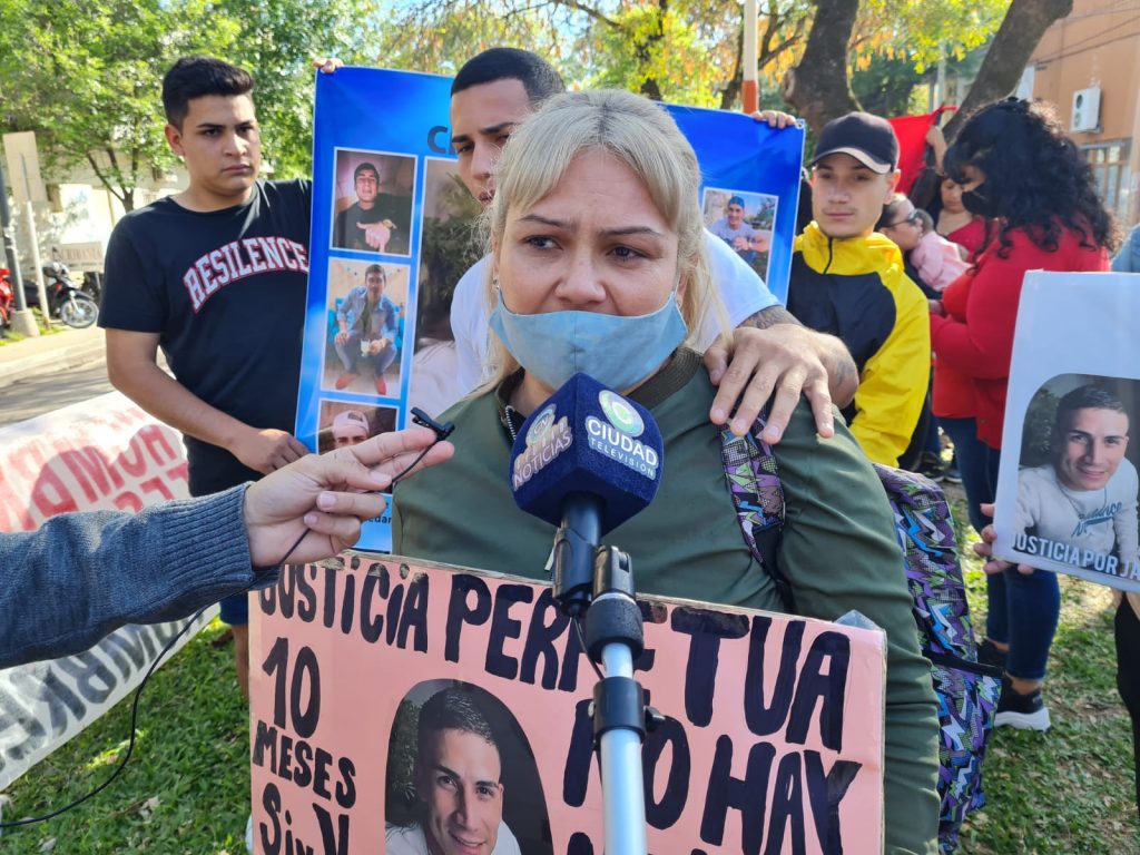 Piden justicia por el crimen de Cristian Cardozo: “No se puede soportar que te maten a un hijo”