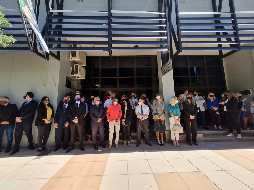 Protesta de magistrados y funcionarios judiciales por mejoras salariales