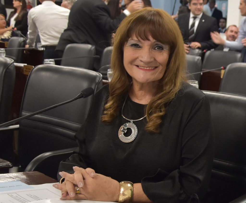 Duelo en el Parlamento por el fallecimiento de la exdiputada justicialista, María Elena Vargas