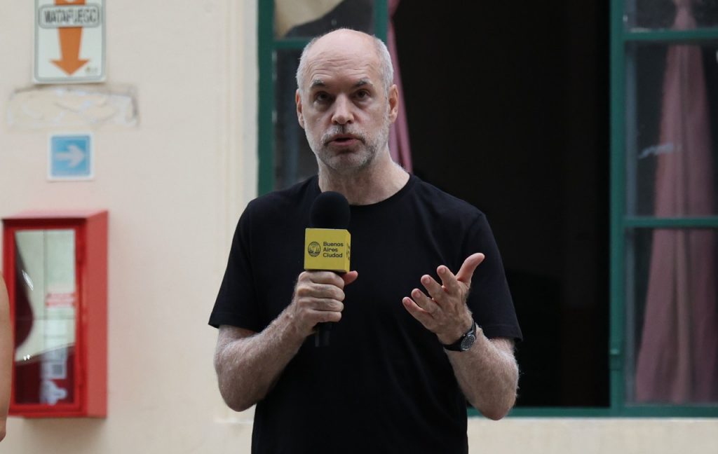 Rodríguez Larreta aseguró que no fueron convocados a la reunión con Guzmán por la negociación con el FMI