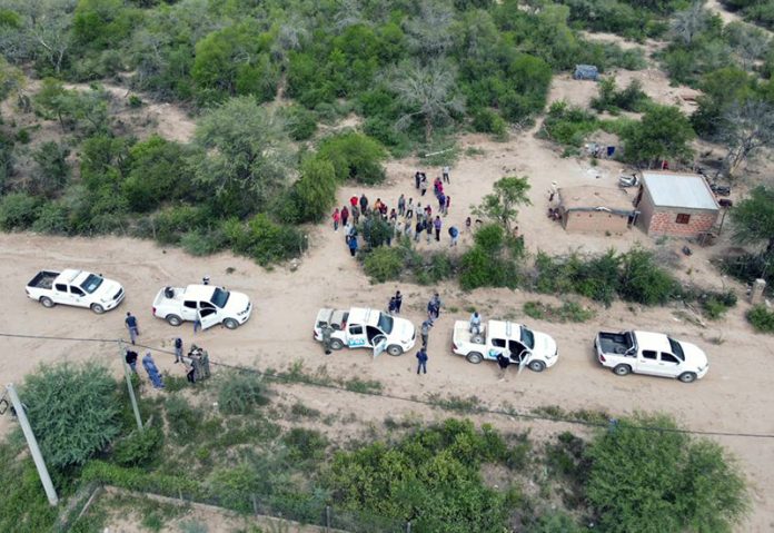 Intervención de autoridades provinciales permitió normalizar la circulación y los servicios en El Impenetrable Intervención de autoridades provinciales permitió normalizar la circulación y los servicios en El Impenetrable