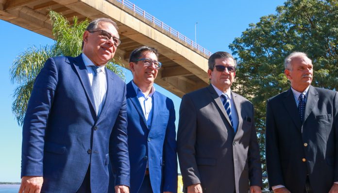 50 años del Puente General Belgrano: “Resistencia y Corrientes son una sola sociedad”, destacó Martínez 50 años del Puente General Belgrano: “Resistencia y Corrientes son una sola sociedad”, destacó Martínez