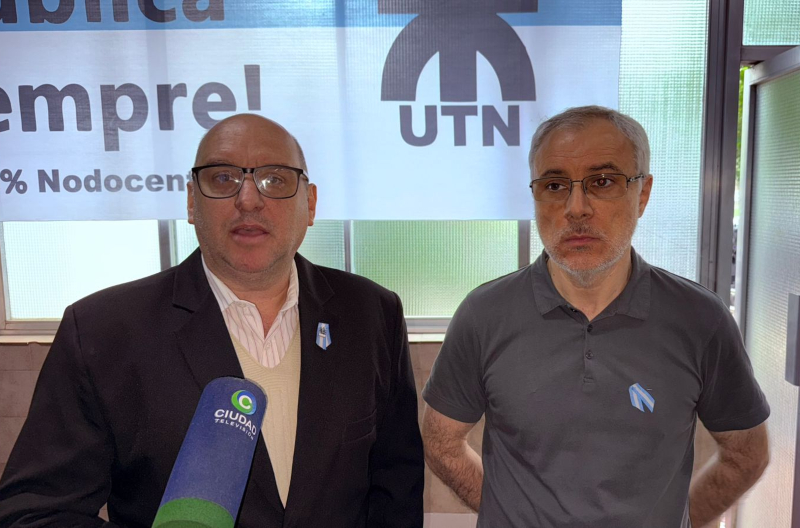 La UTN visibilizó el reclamo universitario por presupuesto y salarios en una jornada junto a la comunidad La UTN visibilizó el reclamo universitario por presupuesto y salarios en una jornada junto a la comunidad