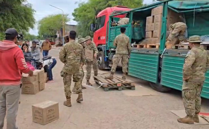 Comenzó el operativo 129 en El Impenetrable, para asistir a más de 5 mil familias del Interfluvio Comenzó el operativo 129 en El Impenetrable, para asistir a más de 5 mil familias del Interfluvio