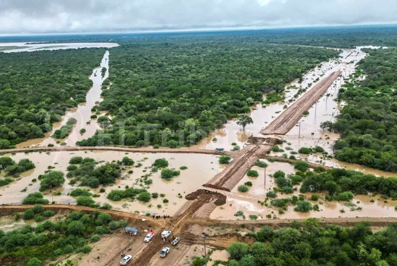 Crecida anticipada del río Pilcomayo pone en jaque a pobladores del oeste formoseño Crecida anticipada del río Pilcomayo pone en jaque a pobladores del oeste formoseño