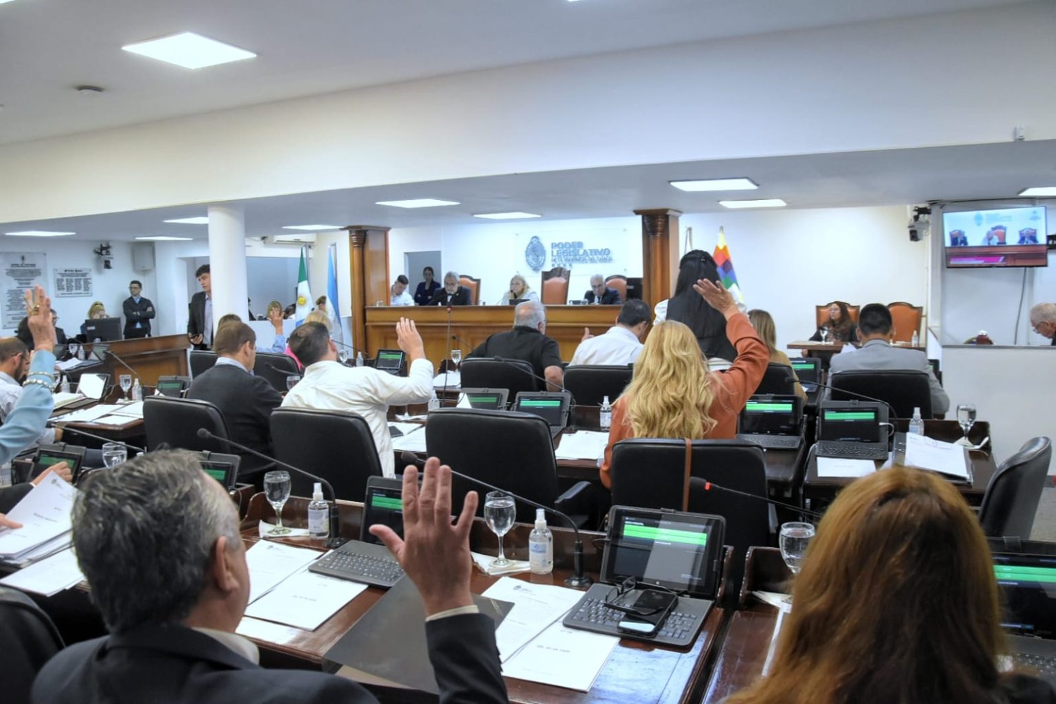 Blasco: “La estrategia de la oposición es empezar a desgastar al gobierno de Zdero con vistas a las elecciones del año que viene”