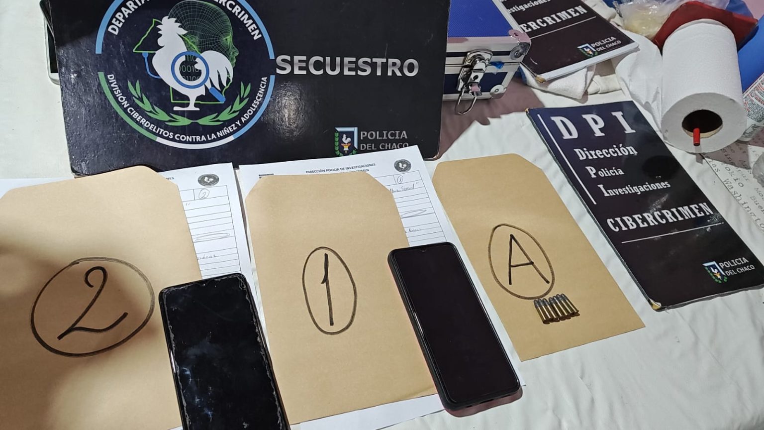 Detuvieron a un joven y secuestraron celulares en una causa por abuso sexual a una adolescente