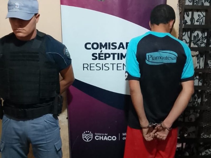 Se atrincheró con un arma de fuego, pero fue atrapado Se atrincheró con un arma de fuego, pero fue atrapado