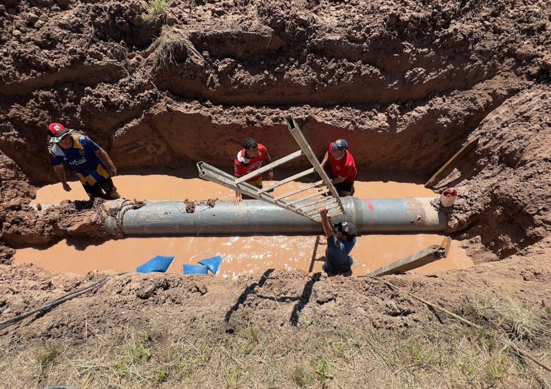 SAMEEP reparó el acueducto Norte y se normaliza el servicio de agua potable en Resistencia y localidades cercanas SAMEEP reparó el acueducto Norte y se normaliza el servicio de agua potable en Resistencia y localidades cercanas