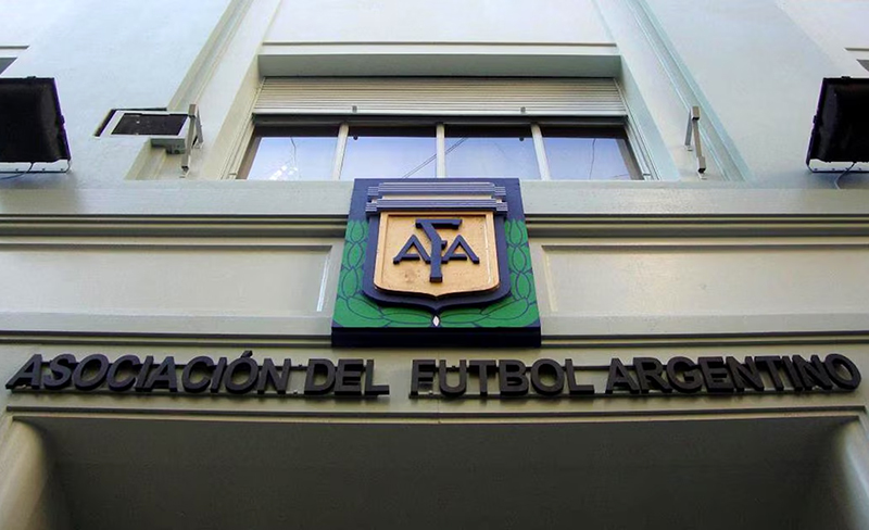 Fútbol argentino: los clubes quieren parar el Torneo en repudio del Gobierno de Javier Milei Fútbol argentino: los clubes quieren parar el Torneo en repudio del Gobierno de Javier Milei