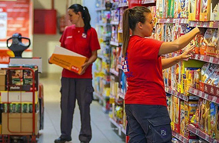 Paritarias: empleados de Comercio cobrarán un bono de 0.000 en febrero Paritarias: empleados de Comercio cobrarán un bono de 0.000 en febrero