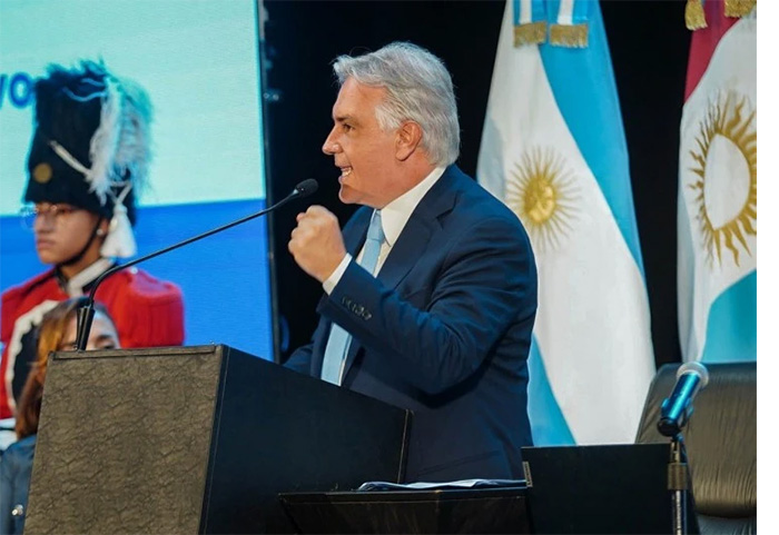 El gobernador Llaryora crítico con Milei: “La gente se está quedando sin trabajo” El gobernador Llaryora crítico con Milei: “La gente se está quedando sin trabajo”