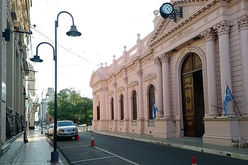 Fondo de coparticipación desvela al Gobierno correntino: lo que viene en la primera quincena de marzo Fondo de coparticipación desvela al Gobierno correntino: lo que viene en la primera quincena de marzo