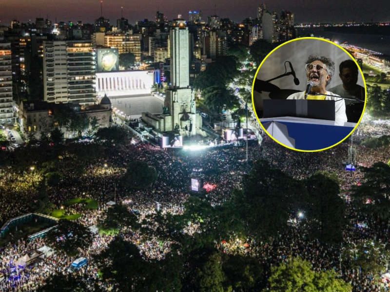 Fito Páez hizo vibrar a una Rosario que se apropió del Monumento a la Bandera Fito Páez hizo vibrar a una Rosario que se apropió del Monumento a la Bandera