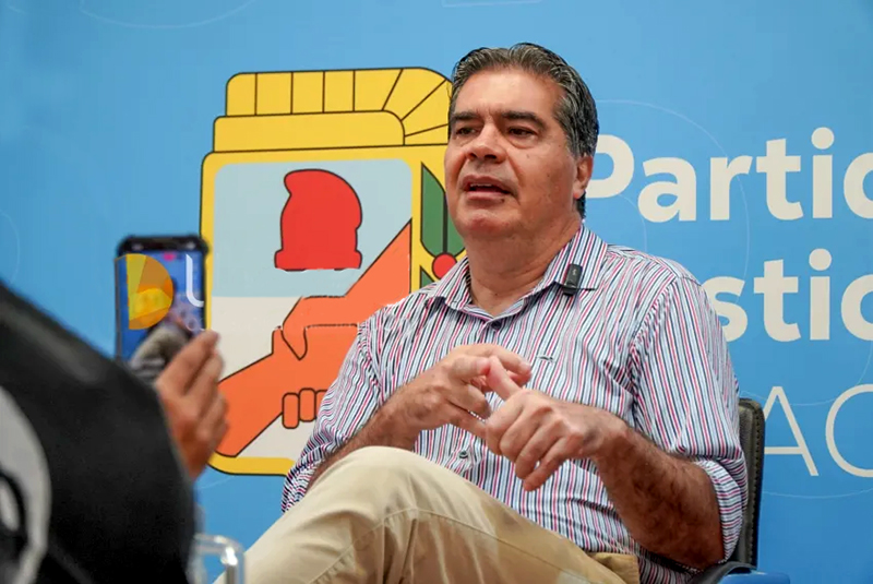 Capitanich: “Tenemos un modelo económico de altísimo nivel de desigualdad social” Capitanich: “Tenemos un modelo económico de altísimo nivel de desigualdad social”