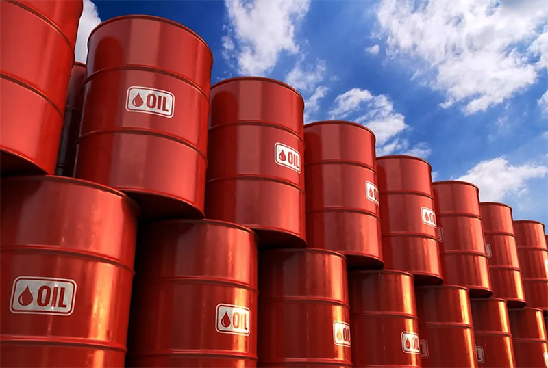 El petróleo sube 10% tras ataques a Irán y estiman que el barril de Brent podría alcanzar los u$s100 El petróleo sube 10% tras ataques a Irán y estiman que el barril de Brent podría alcanzar los u$s100