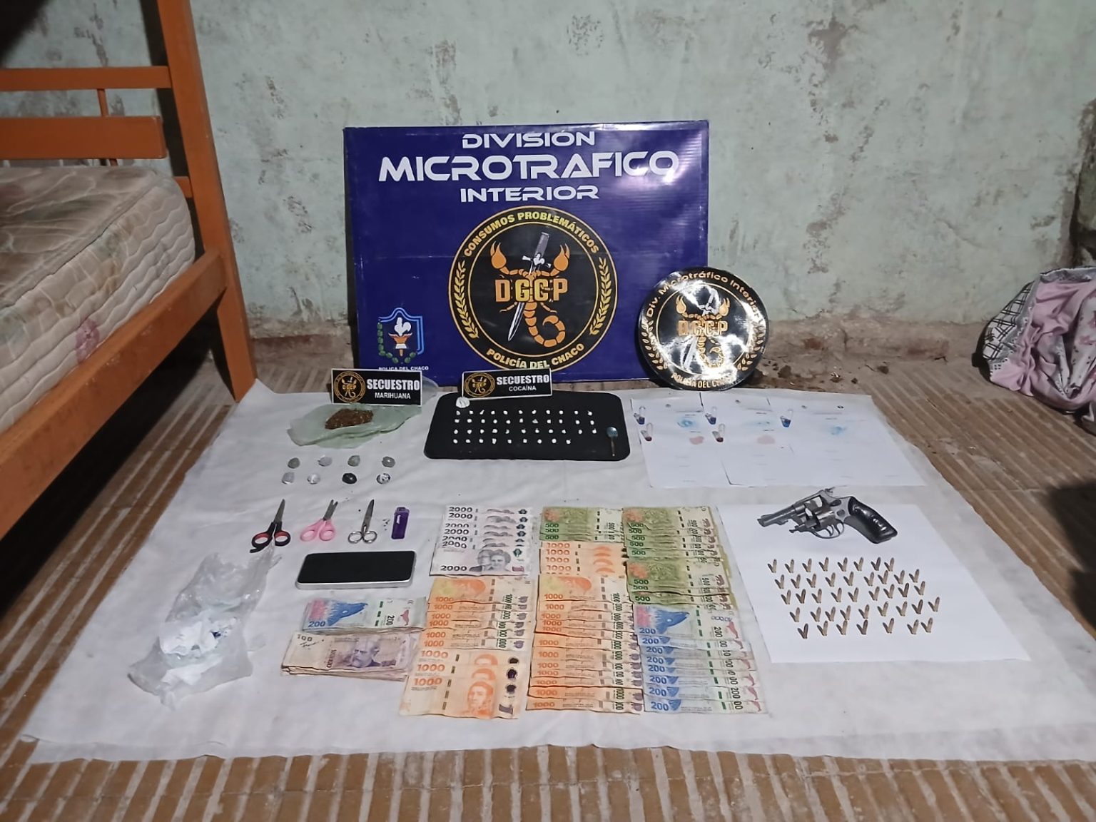 Allanamiento por narcomenudeo en Sáenz Peña: secuestraron drogas, un arma y dinero en efectivo