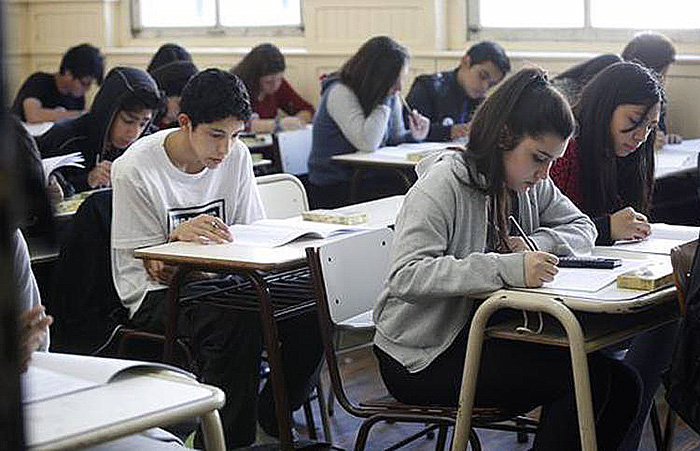 Ausentismo estudiantil: más de la mitad de los alumnos falta al menos 15 días por año Ausentismo estudiantil: más de la mitad de los alumnos falta al menos 15 días por año