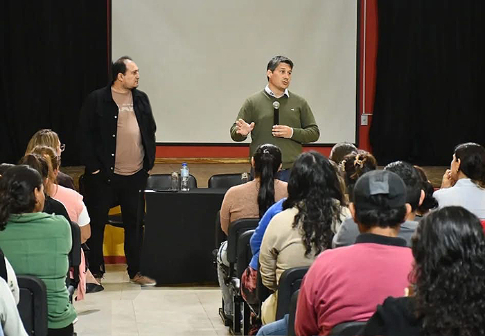 El Municipio de Machagai garantizó el transporte para alumnos de Escuelas Rurales El Municipio de Machagai garantizó el transporte para alumnos de Escuelas Rurales
