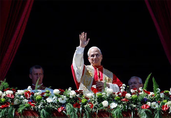 Papa León XIV en Pascuas: “Que quienes tienen el poder de desatar guerras elijan la paz” Papa León XIV en Pascuas: “Que quienes tienen el poder de desatar guerras elijan la paz”