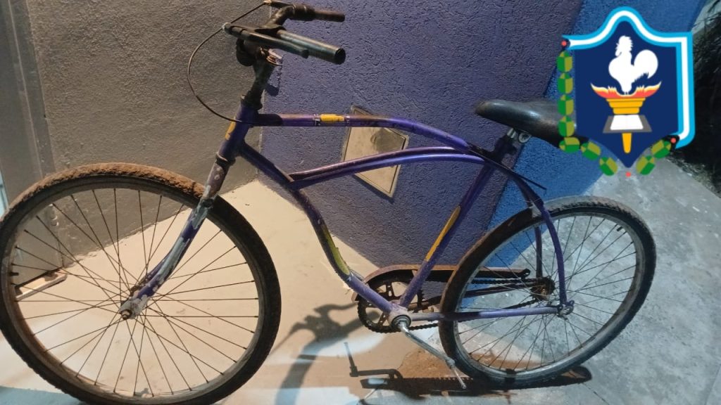 Estaba desaparecido y lo encontraron andando en bicicleta