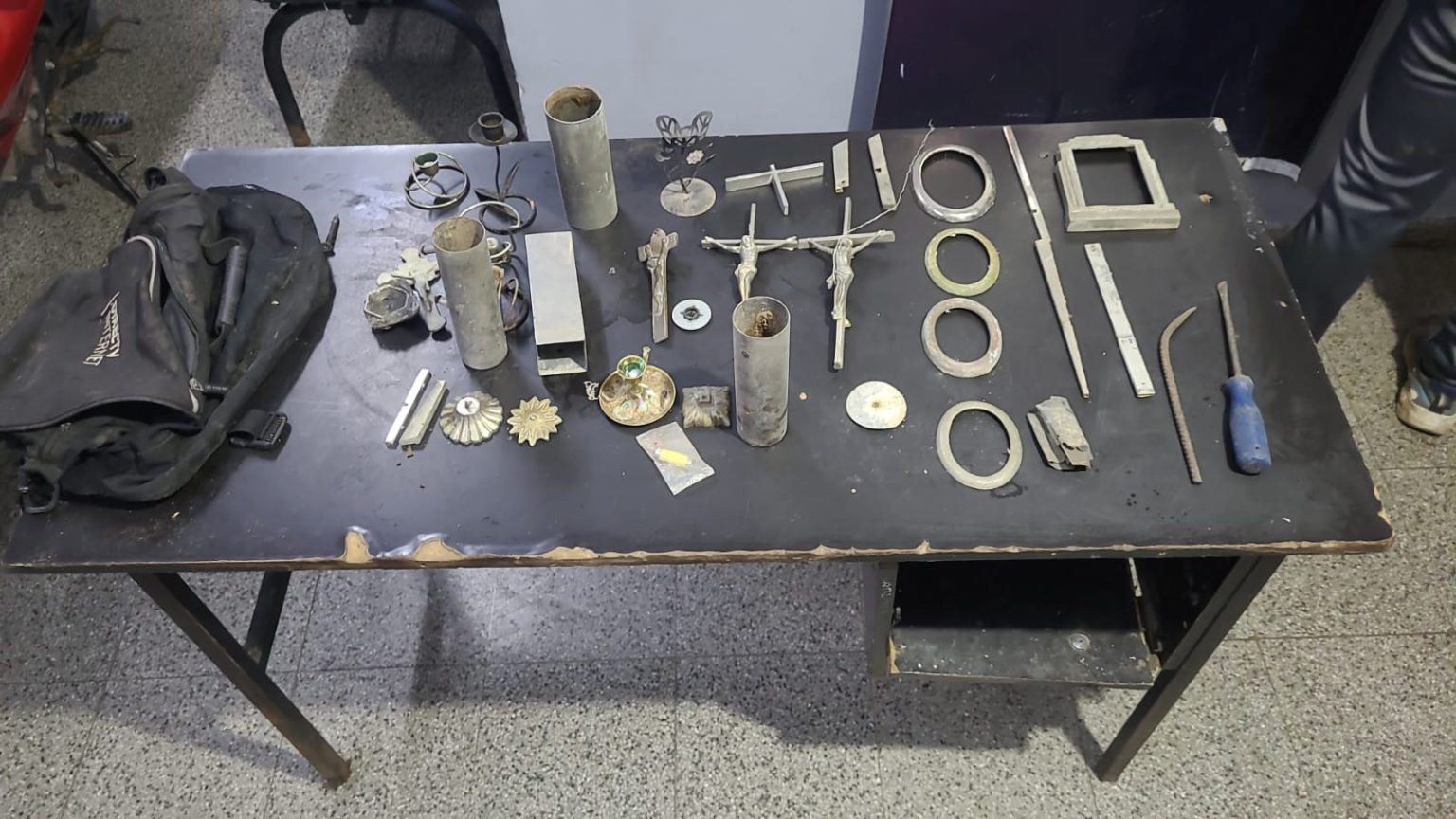 Demoraron a un hombre cuando intentaba sustraer elementos del cementerio municipal de Resistencia