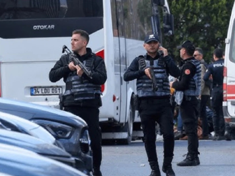 Ataque frente al consulado de Israel en Turquía: un muerto y dos detenidos Ataque frente al consulado de Israel en Turquía: un muerto y dos detenidos