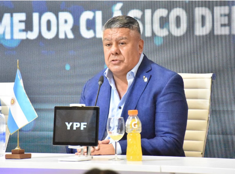 El Chiqui Tapia logró la autorización en la Justicia y podrá viajar al Mundial El Chiqui Tapia logró la autorización en la Justicia y podrá viajar al Mundial