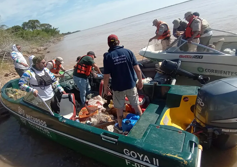 Veda: prohíben toda modalidad de pesca en las costas de Corrientes y Chaco Veda: prohíben toda modalidad de pesca en las costas de Corrientes y Chaco