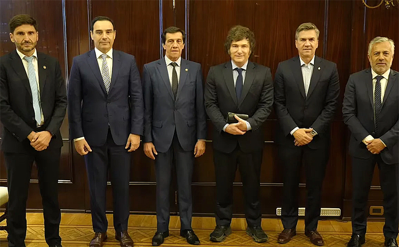 Varios gobernadores ya coordinan fechas para desdoblar sus elecciones provinciales Varios gobernadores ya coordinan fechas para desdoblar sus elecciones provinciales