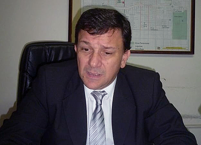 Giro judicial: el fiscal Soto se apartó de la causa “Bolsa de Comercio” y el expediente pasa a Fiscalía N°4 Giro judicial: el fiscal Soto se apartó de la causa “Bolsa de Comercio” y el expediente pasa a Fiscalía N°4
