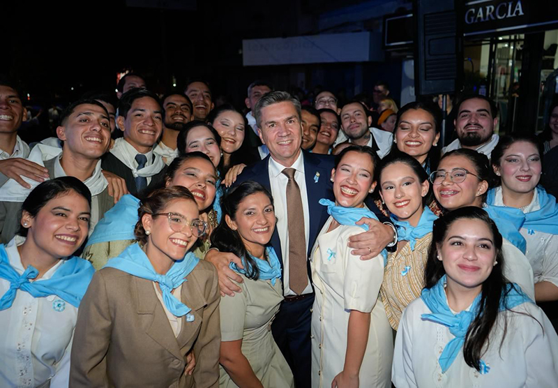 El Guido Miranda celebró sus 29 años con una gran fiesta cultural y vigilia patria junto al Zdero El Guido Miranda celebró sus 29 años con una gran fiesta cultural y vigilia patria junto al Zdero