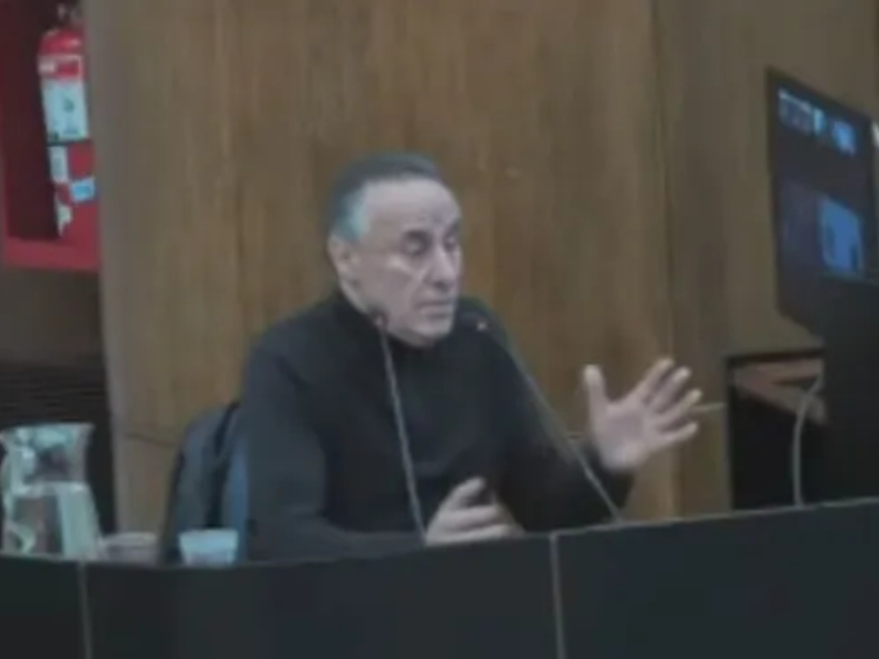 Cuadernos: un testigo declaró que fue amenazado en el juzgado de Bonadio y admitió que mintió Cuadernos: un testigo declaró que fue amenazado en el juzgado de Bonadio y admitió que mintió