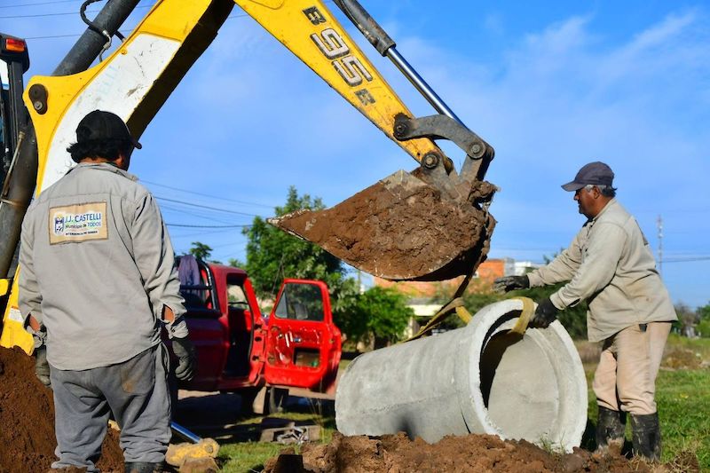 J. J. Castelli: Servicios Públicos intensifica la limpieza y mantenimiento de alcantarillas J. J. Castelli: Servicios Públicos intensifica la limpieza y mantenimiento de alcantarillas
