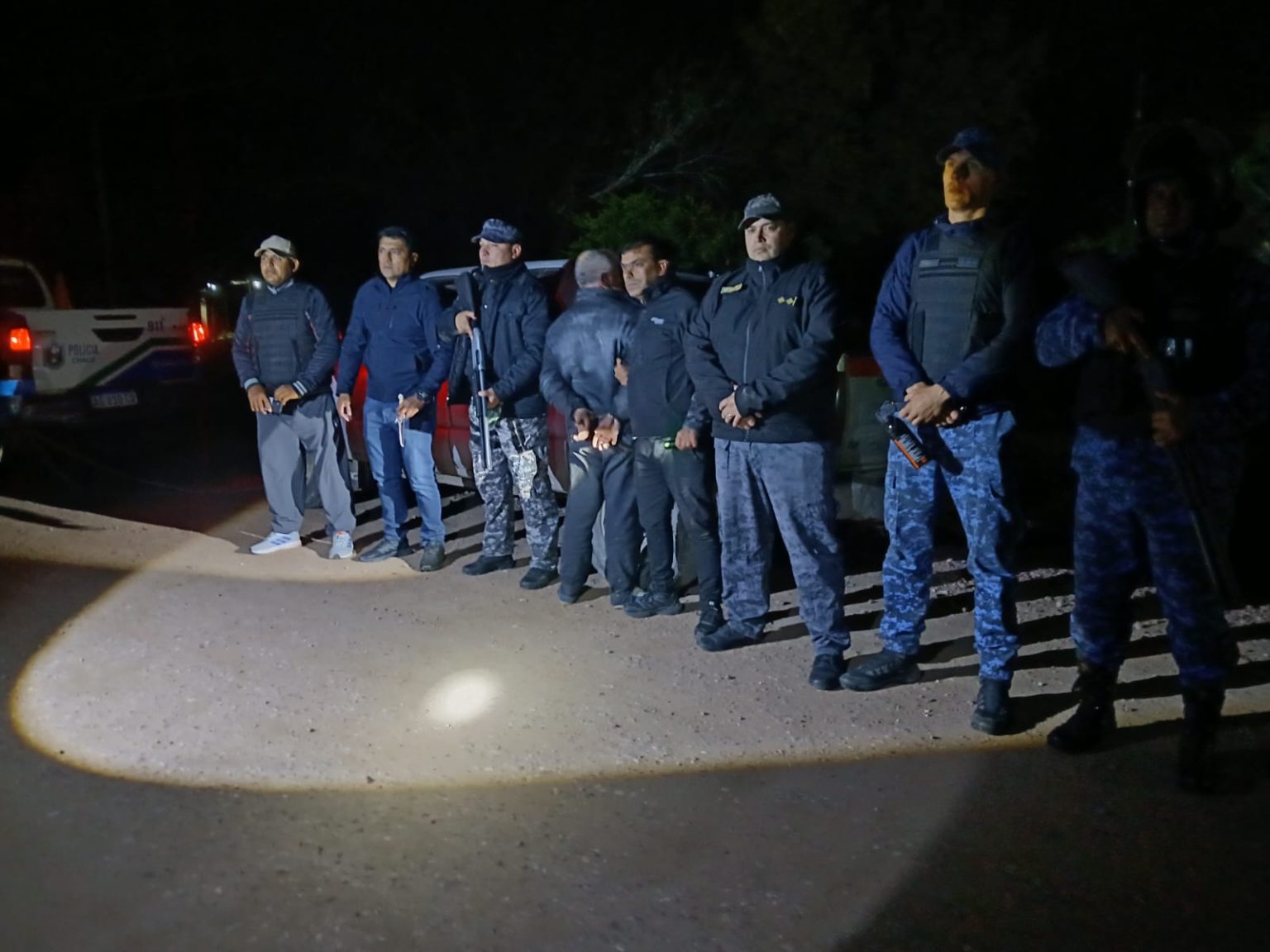 Detuvieron a un hombre que se atrincheró tras amenazar a su pareja Detuvieron a un hombre que se atrincheró tras amenazar a su pareja