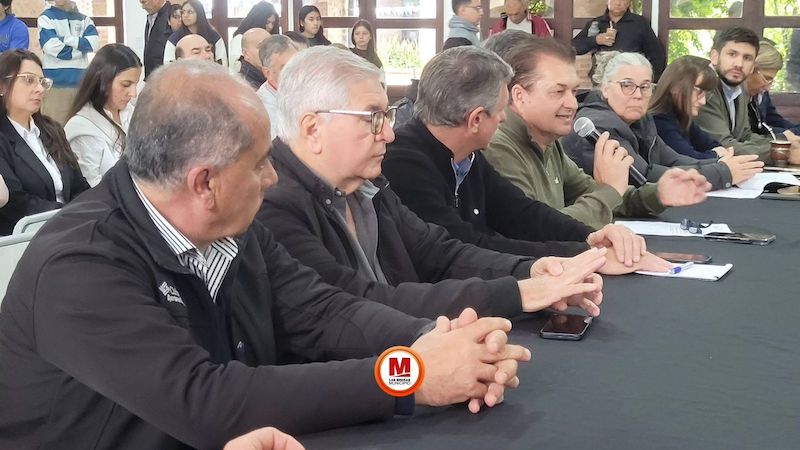 Las Breñas participó de la conformación de la Mesa de la Cadena Porcina del Chaco Las Breñas participó de la conformación de la Mesa de la Cadena Porcina del Chaco