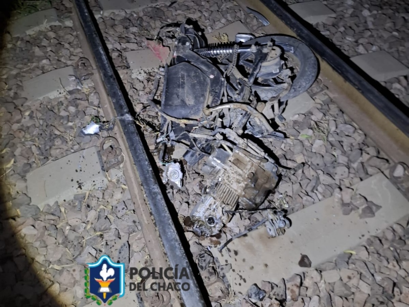 Charata: motociclista herido tras protagonizar accidente con un tren en un paso a nivel Charata: motociclista herido tras protagonizar accidente con un tren en un paso a nivel