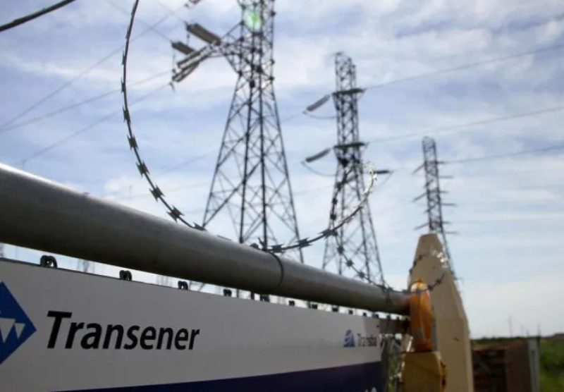 Privatización de Transener: el Gobierno cedió la totalidad de acciones y un nuevo consorcio asumió el control de la principal operadora eléctrica Privatización de Transener: el Gobierno cedió la totalidad de acciones y un nuevo consorcio asumió el control de la principal operadora eléctrica