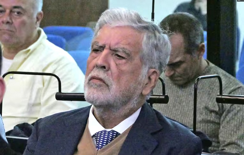 Condenaron a 3 años de prisión a De Vido y a Cameron por adjudicar la ampliación de dos gasoductos a Odebrecht Condenaron a 3 años de prisión a De Vido y a Cameron por adjudicar la ampliación de dos gasoductos a Odebrecht