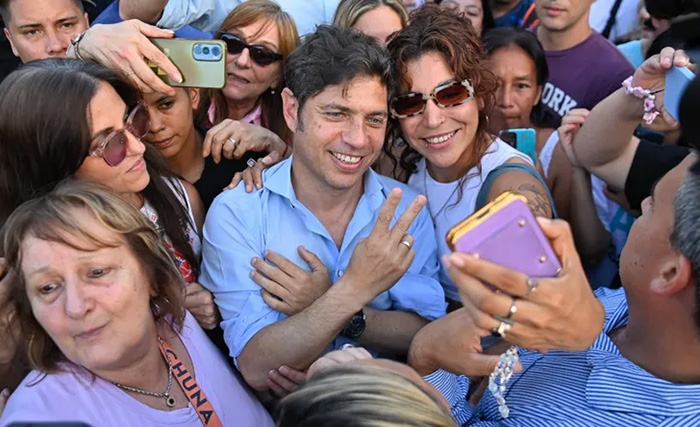 Kicillof llega este miércoles a Corrientes: firmará convenios y presentará su libro en la Facultad de Derecho de la UNNE Kicillof llega este miércoles a Corrientes: firmará convenios y presentará su libro en la Facultad de Derecho de la UNNE
