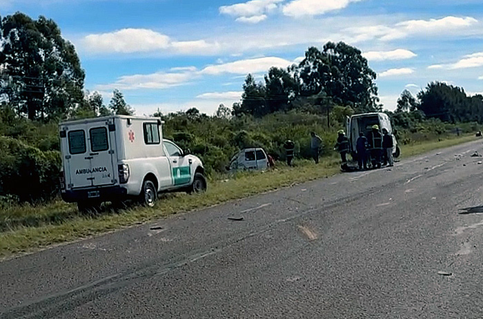 Camionero chaqueño protagonizó un fatal accidente en la Ruta Provincial 27 en Corrientes Camionero chaqueño protagonizó un fatal accidente en la Ruta Provincial 27 en Corrientes