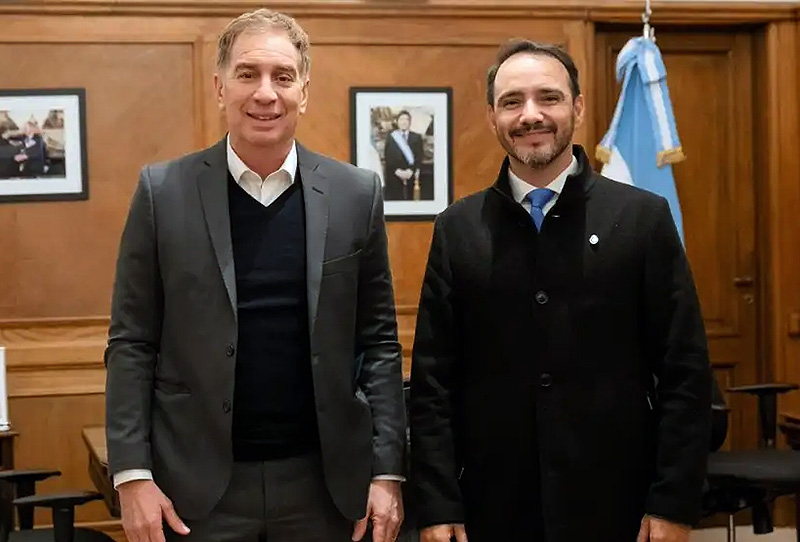 Valdés acordó con Nación apoyar el fin de las PASO y reactivar la Autovía de Ruta 12 Valdés acordó con Nación apoyar el fin de las PASO y reactivar la Autovía de Ruta 12