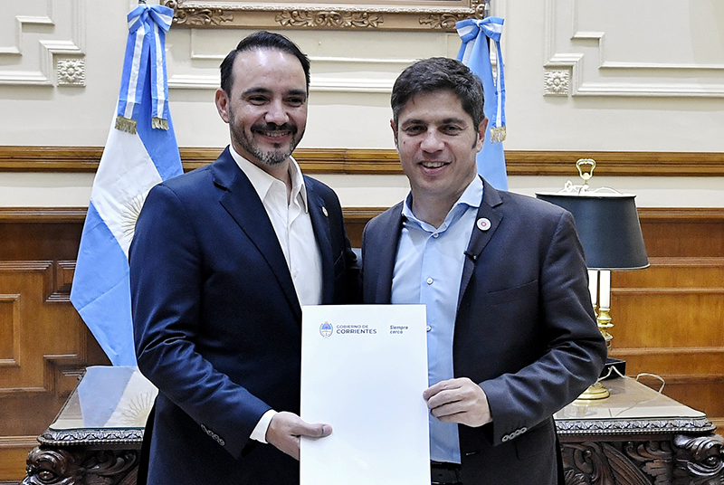 Kicillof suscribió convenios de cooperación con el gobernador Juan Pablo Valdés Kicillof suscribió convenios de cooperación con el gobernador Juan Pablo Valdés