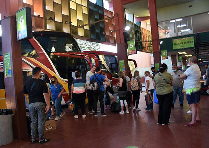 Corrientes: preocupante caída interanual del movimiento en pasajeros de ómnibus y vuelos Corrientes: preocupante caída interanual del movimiento en pasajeros de ómnibus y vuelos