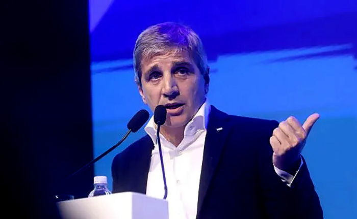 El Gobierno anunció un superávit financiero de 8.613 millones en mayo El Gobierno anunció un superávit financiero de 8.613 millones en mayo
