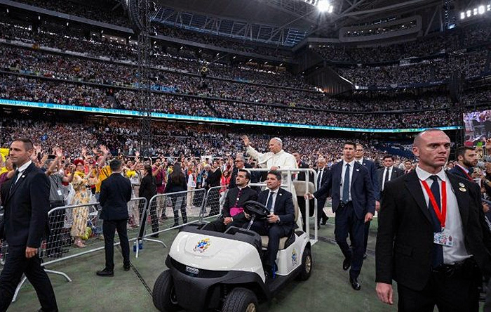 El Papa a la Comunidad diocesana: “La bondad de pocos puede vencer el miedo de muchos” El Papa a la Comunidad diocesana: “La bondad de pocos puede vencer el miedo de muchos”