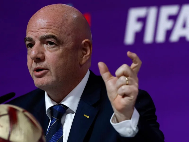 La FIFA se rectifica y permitirá preguntas en español en todas las conferencias de prensa del Mundial 2026 La FIFA se rectifica y permitirá preguntas en español en todas las conferencias de prensa del Mundial 2026