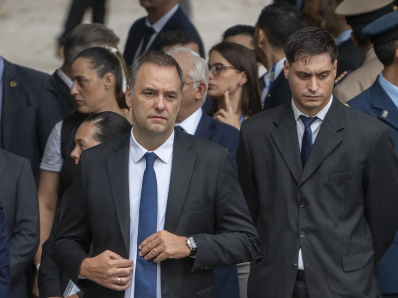 Tras el nuevo escándalo de Adorni, la oposición pidió una sesión para interpelarlo e impulsar la moción de censura Tras el nuevo escándalo de Adorni, la oposición pidió una sesión para interpelarlo e impulsar la moción de censura