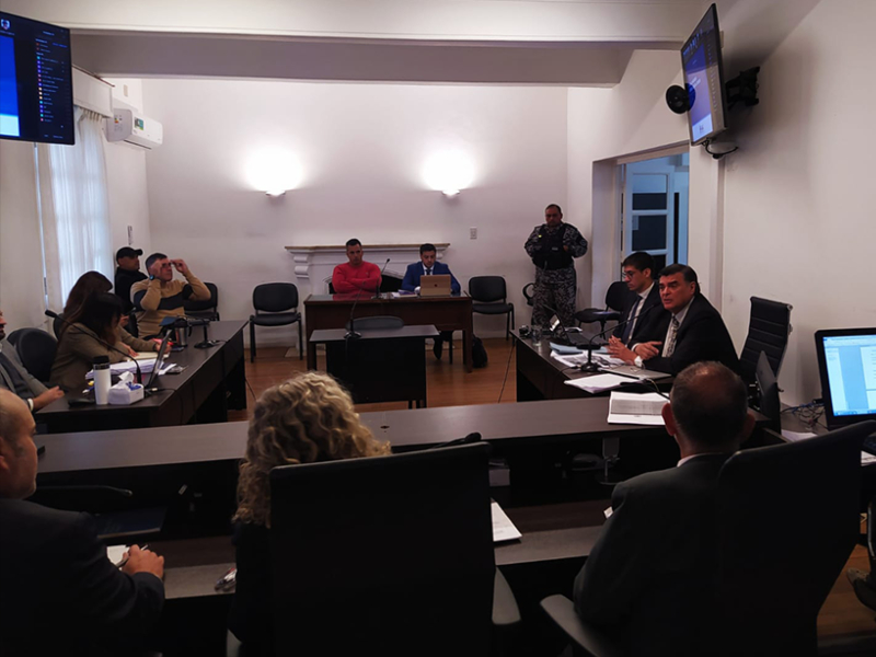Piden hasta 16 años de prisión para una banda de narcogendarmes en Salta Piden hasta 16 años de prisión para una banda de narcogendarmes en Salta